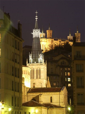 patrimoine-moyenage-arrdt5-eglise-catholique-saint-paul-l